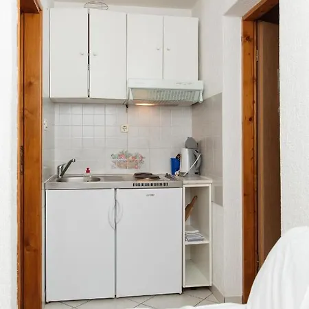 Antonia 3* Podstrana